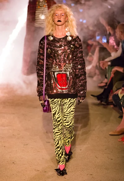 Look 23